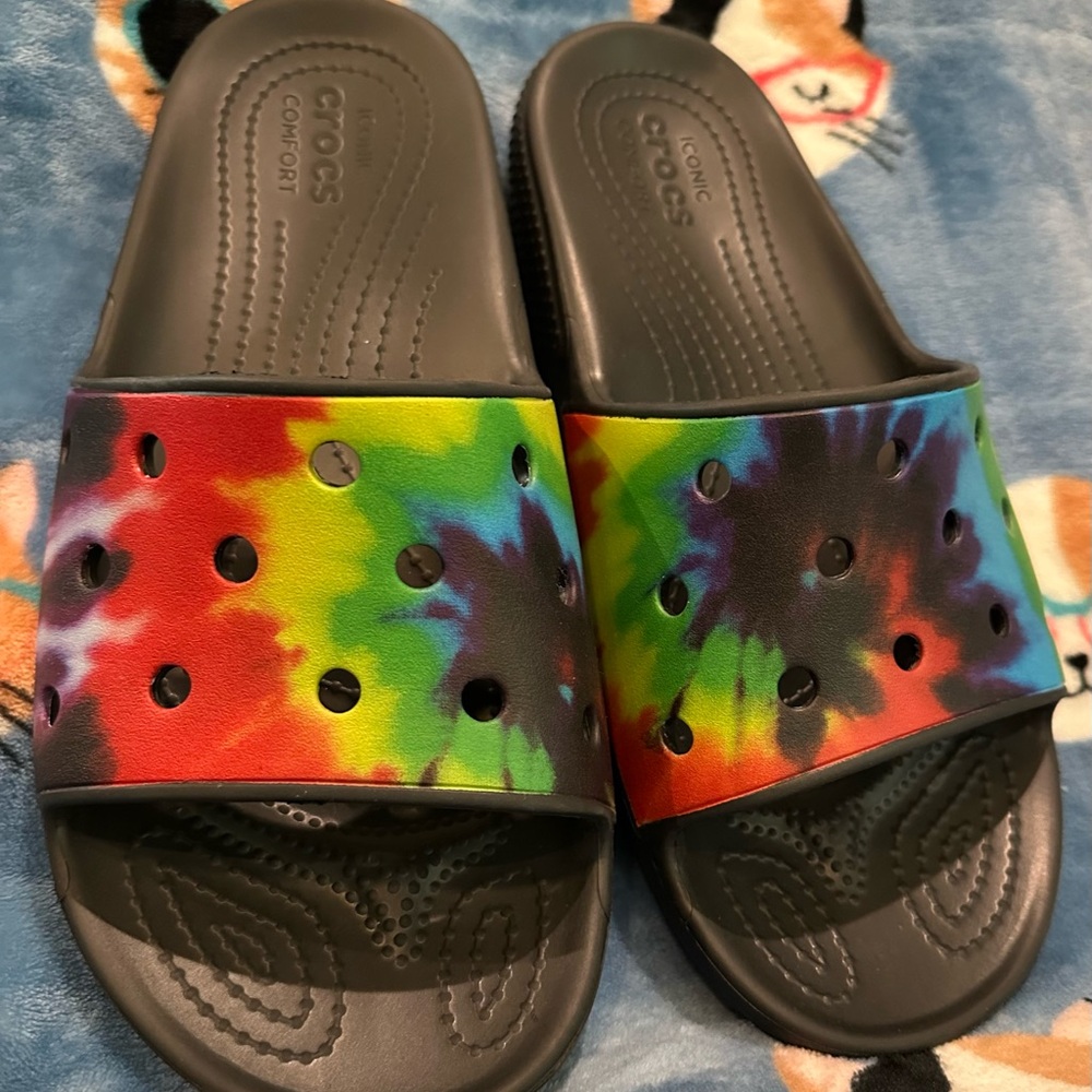 Crocs Unisex Tie-Dye Slide Sandals